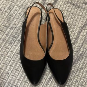 Slip on flats